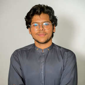 Aazan Noor Khuwaja
